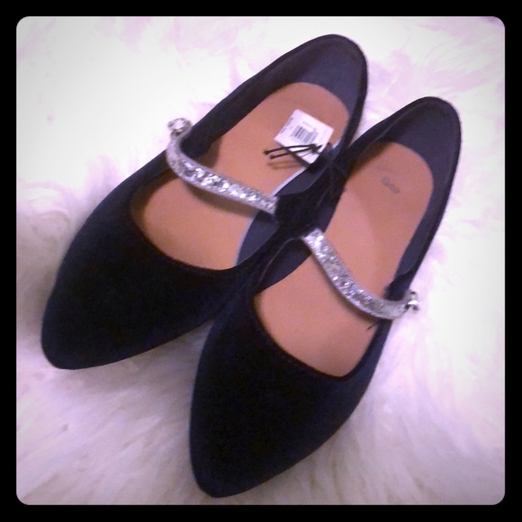 GAP Shoes - Velvet Flats NWT